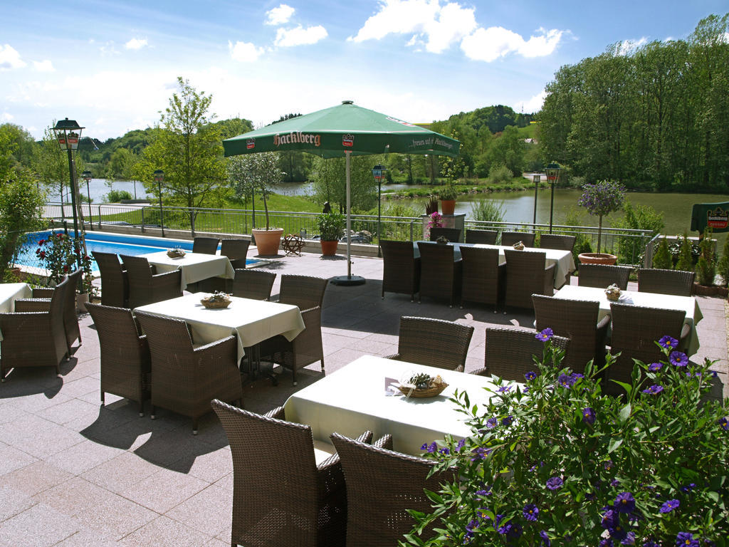 Hotel Restaurant Zum Goldenen Anker Mit Hallenbad & Wellnessbereich Windorf  Habitación foto